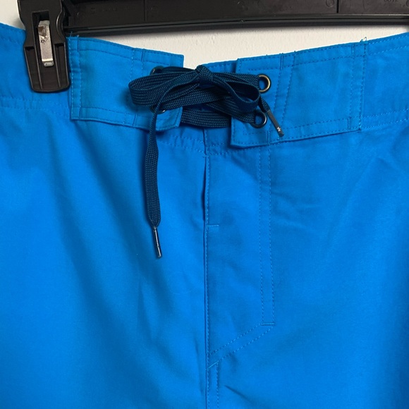 Under Armour Swim Trunks Size 32 - Picture 2 of 8